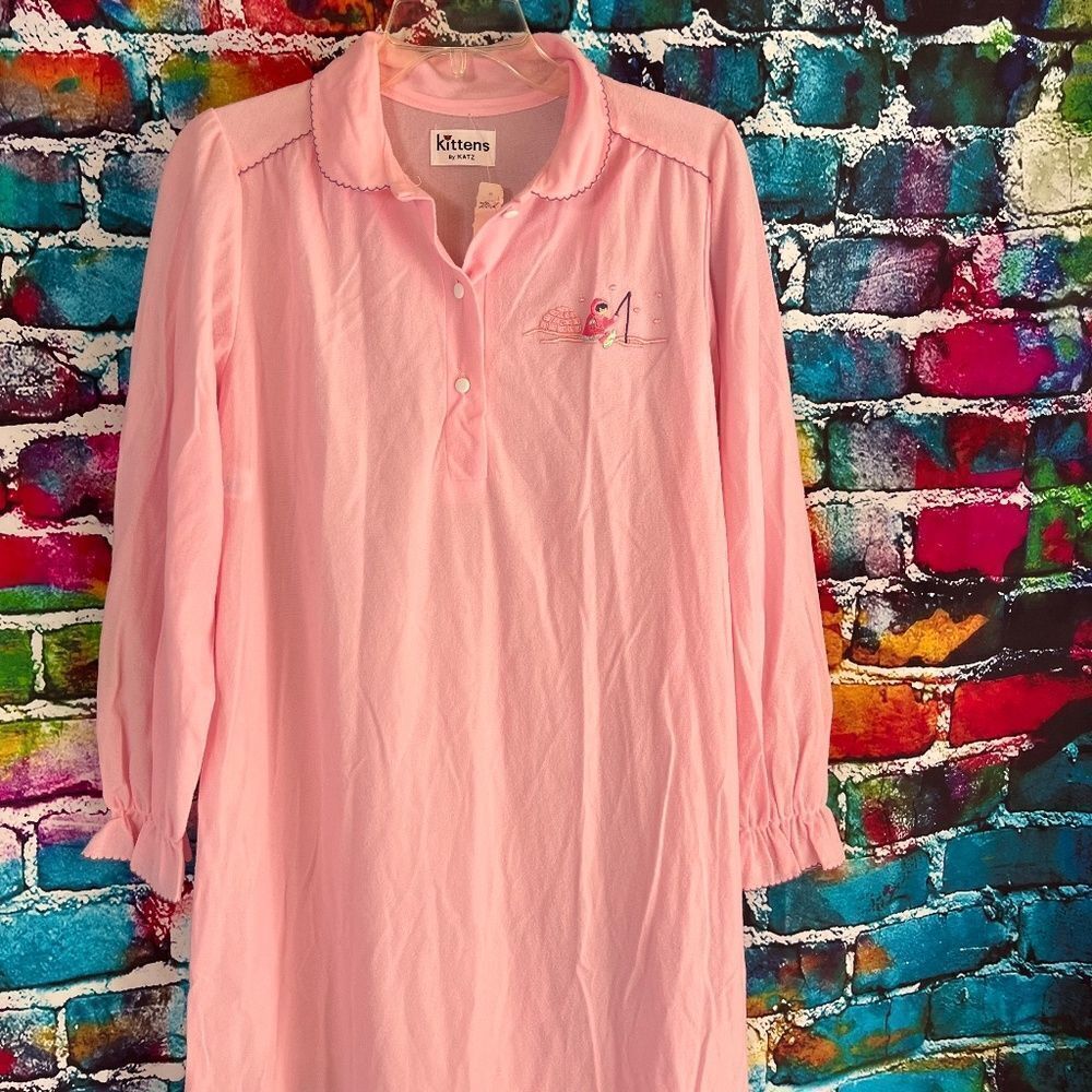 NOS Vintage Kittens by Katz Embroidered Eskimo Pink Nightgown Medium